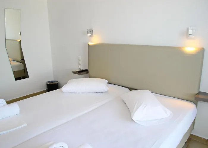 מלון Hotel Elafonisos אלפוניסוס